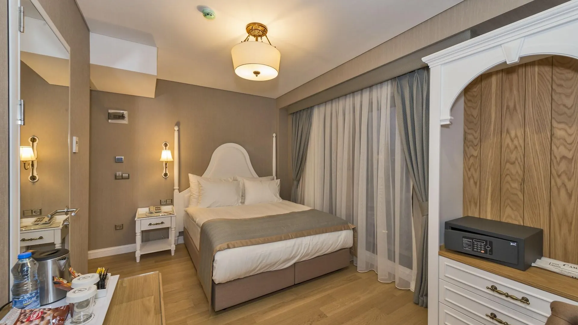 Hanna Hotel Istanboel 3*,