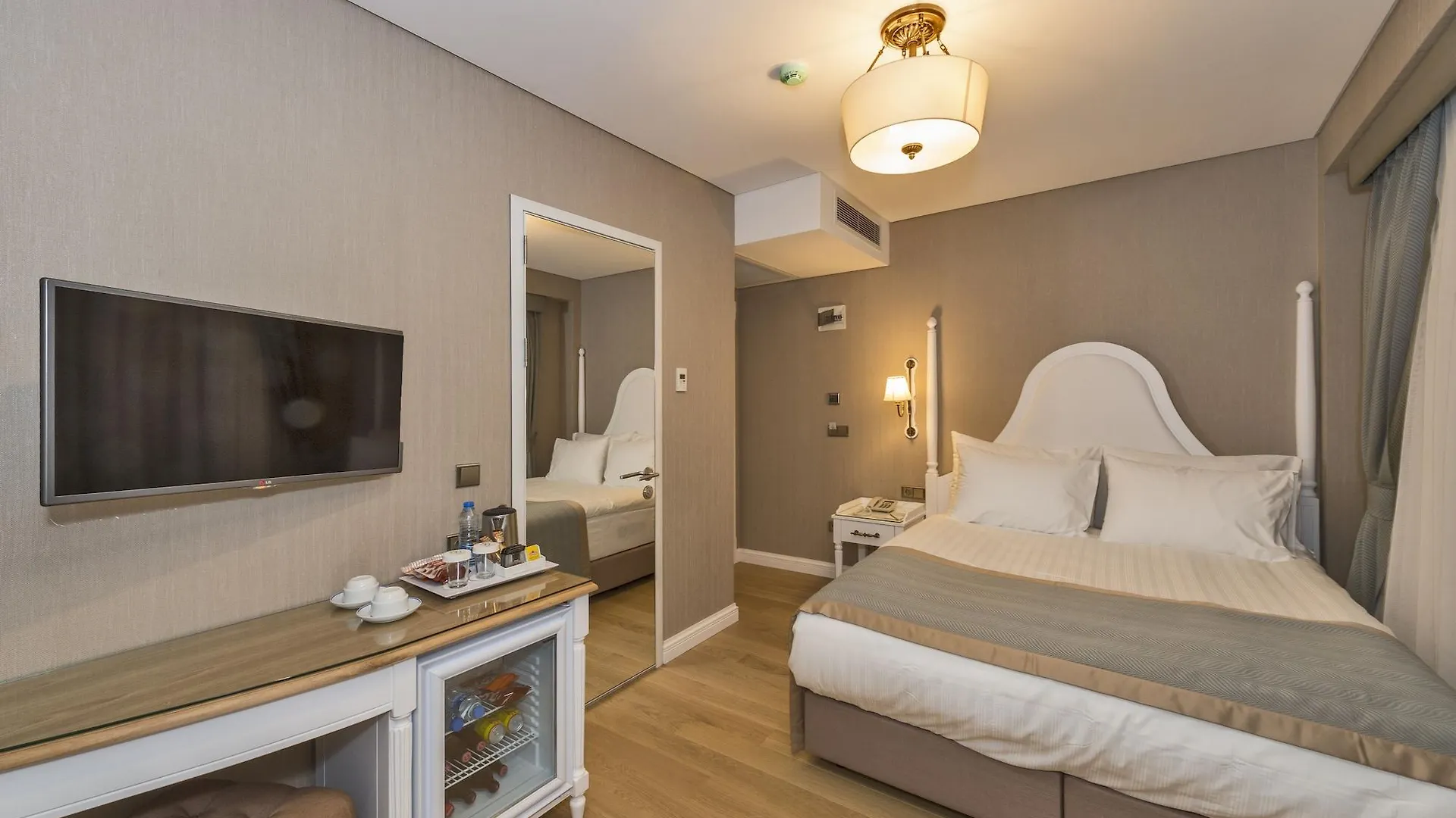 Hanna Hotel Istanboel