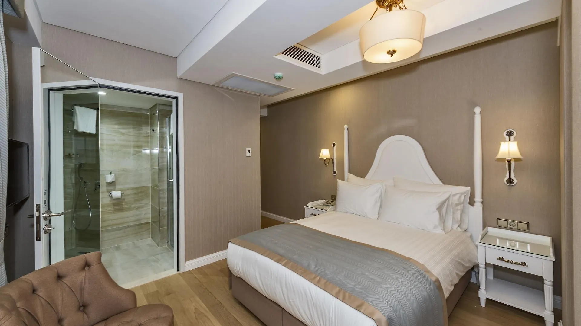 Hanna Hotel Istanboel 3*,