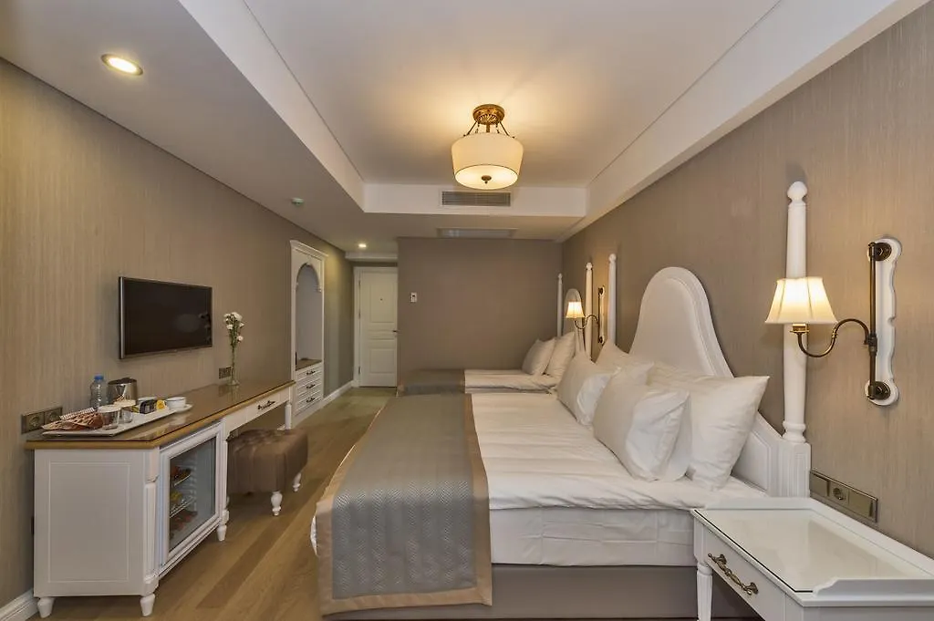Hanna Hotel Istanboel 3*,